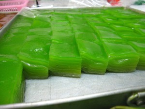 khanom-chun khanom chun 300x225 Desserts
