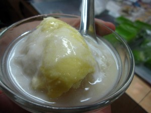 khao-neow-durian khao neow durian 300x225 Desserts