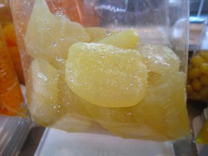 looktan-cheuam looktan chuam 300x225 Desserts