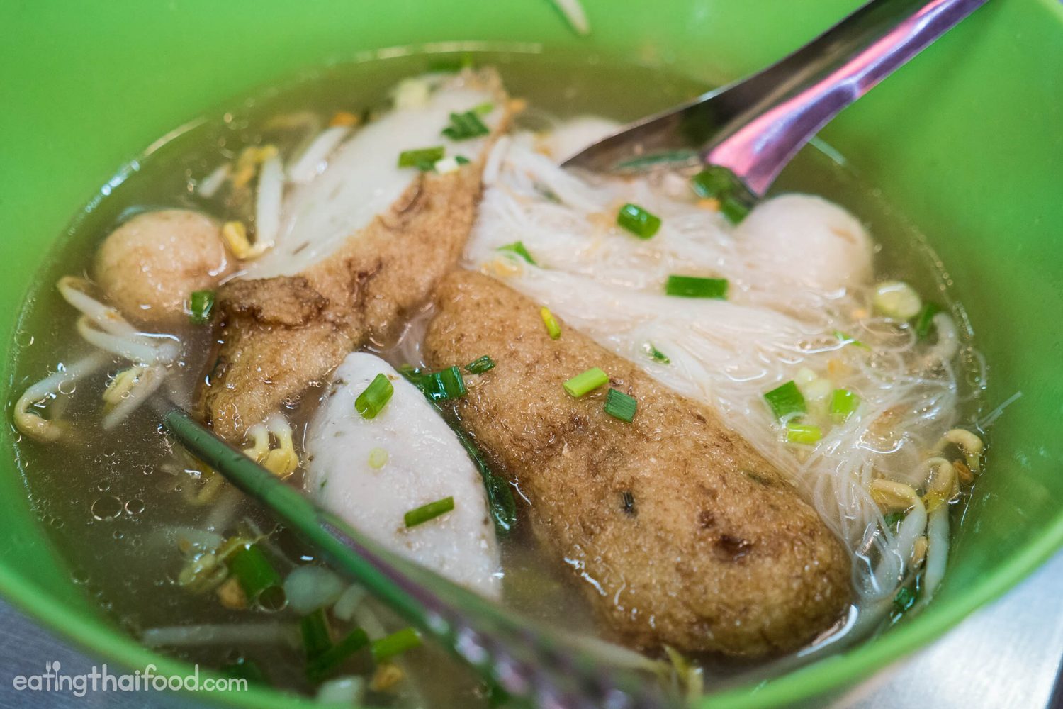 Thai fishball noodles - Thai Street Food, Restaurants, and Recipes ...